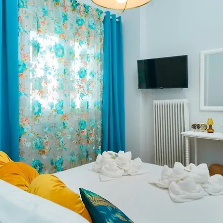 Yiayia And Papou Luxury House Apartment
